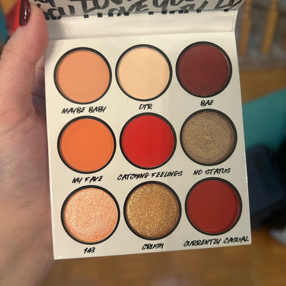 BH Cosmetics 9-Pan Low Key Love You Eyeshadow Palette